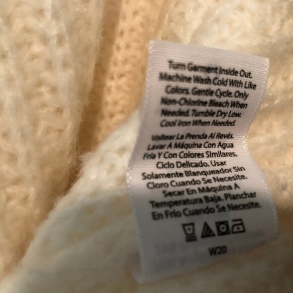Time & Tru size XXL (20) cream color sweater - Picture 5 of 6